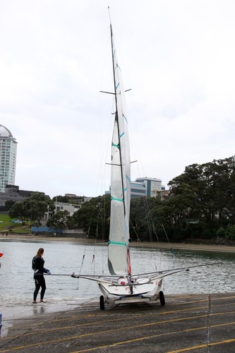 The wide beam of the 49er wings and 900mm lower rig gives the Mackay Womens High Performance Skiff Trials entrant unexpected stbility - Takapuna October 2011 © Richard Gladwell www.photosport.co.nz